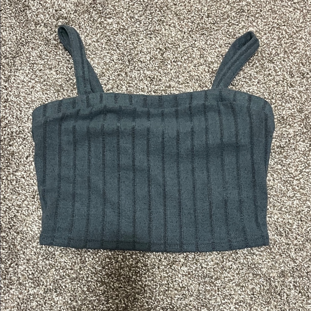 SHEIN Dark Gray Ribbed Crop Top